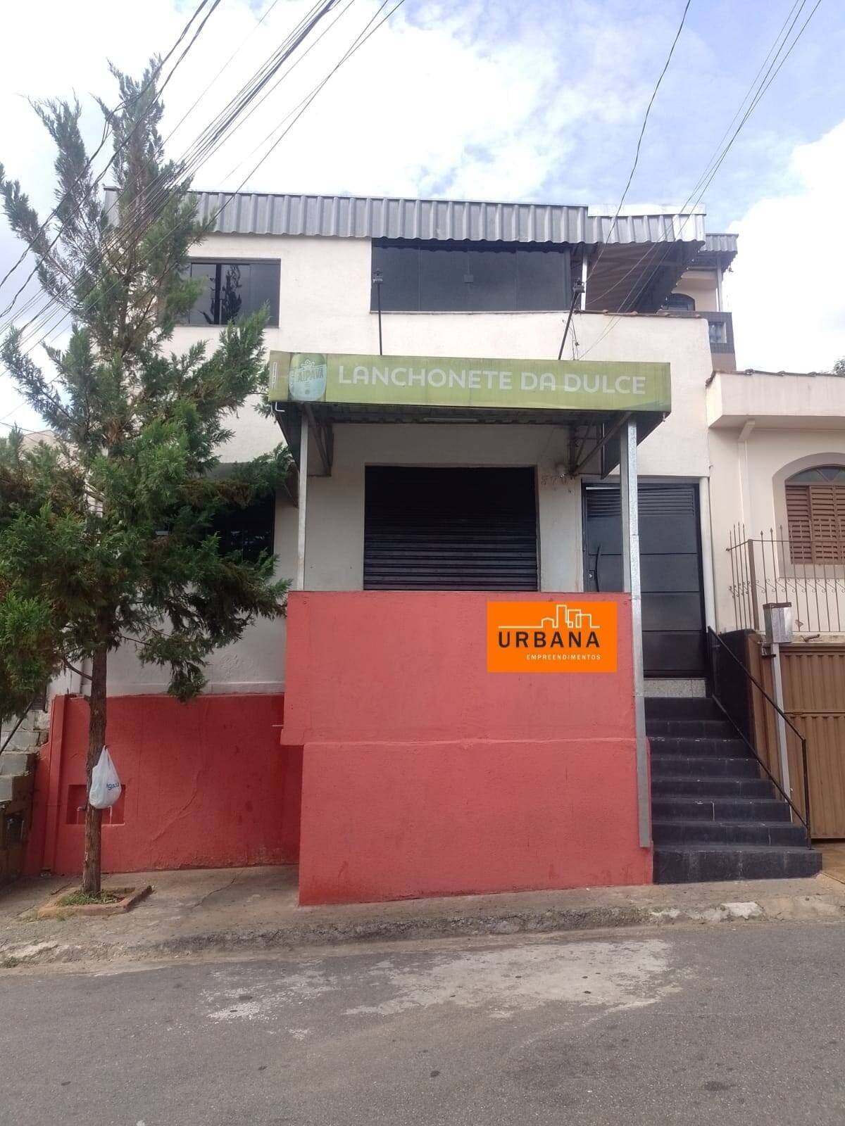 Casa no Centro de Pouso Alegre com potencial comercial
