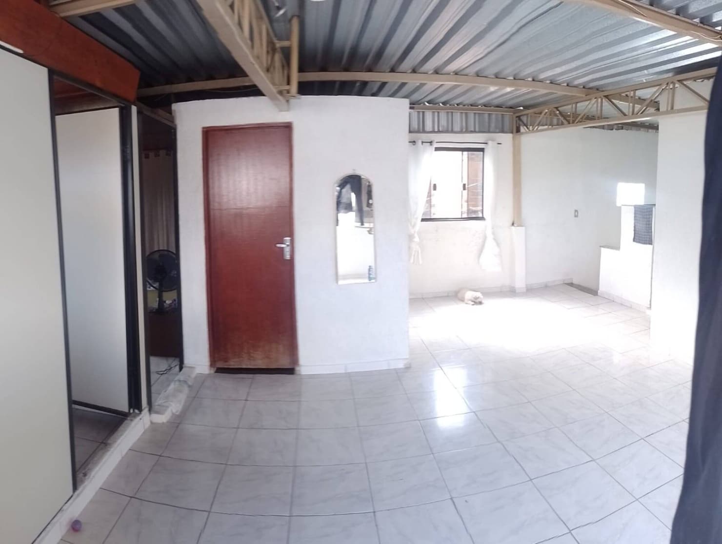 Casa no Centro de Pouso Alegre com potencial comercial 3