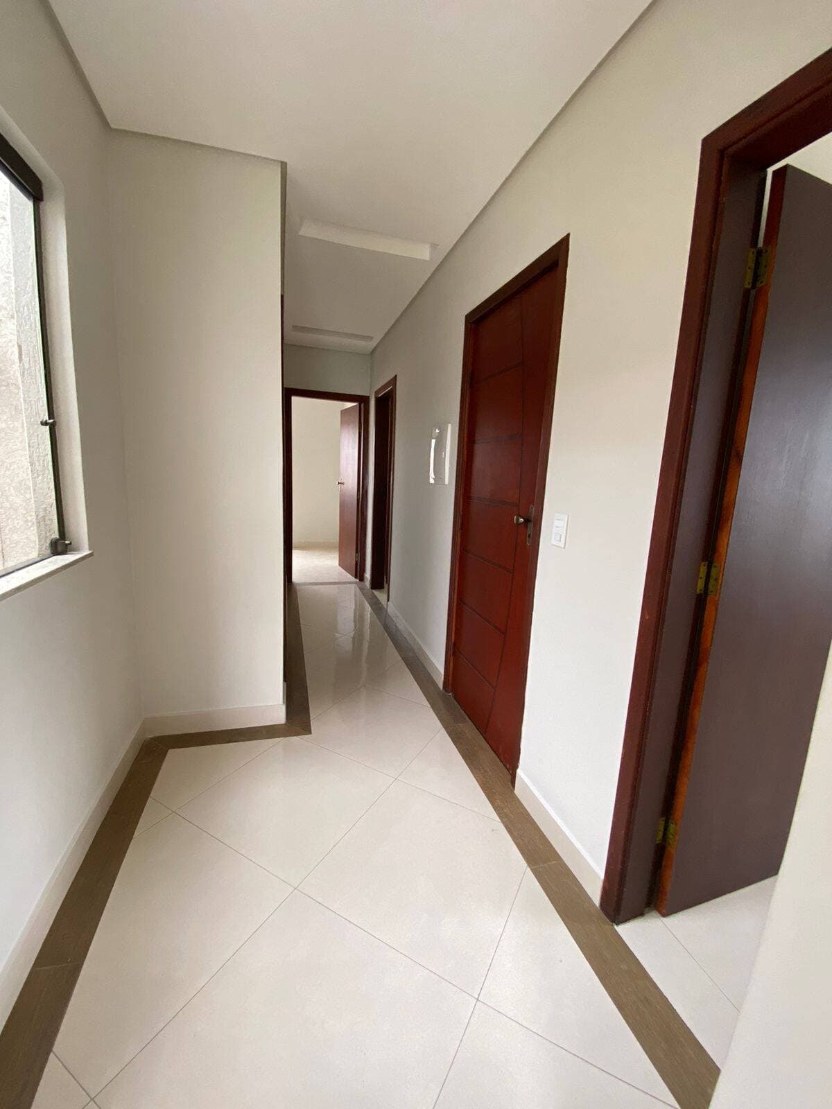 Apartamento no Centro que combina o essencial: 3 quartos, suíte, sacada e vaga coberta. 9