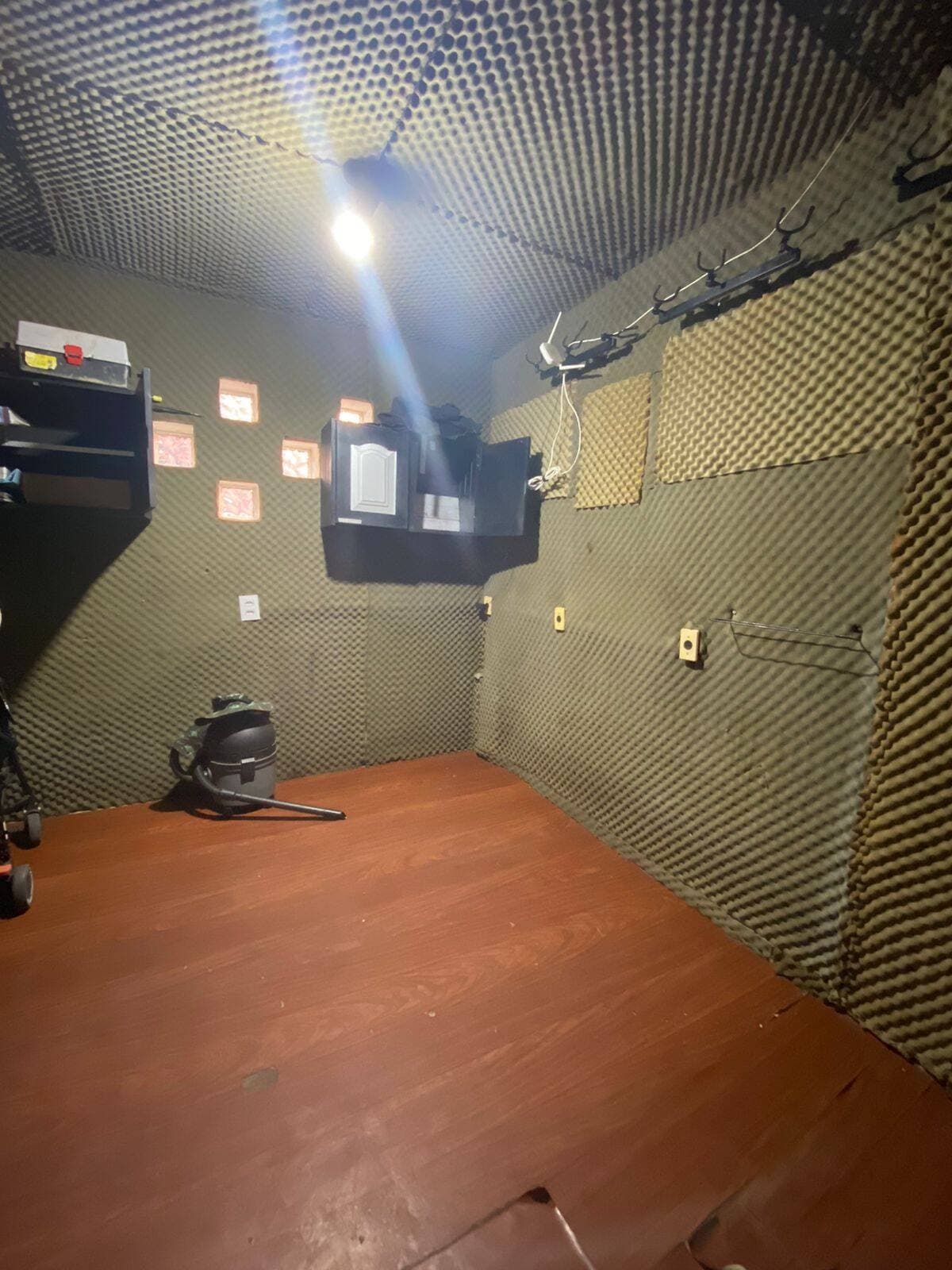 Casa imponente à venda na Vicente Simões 5