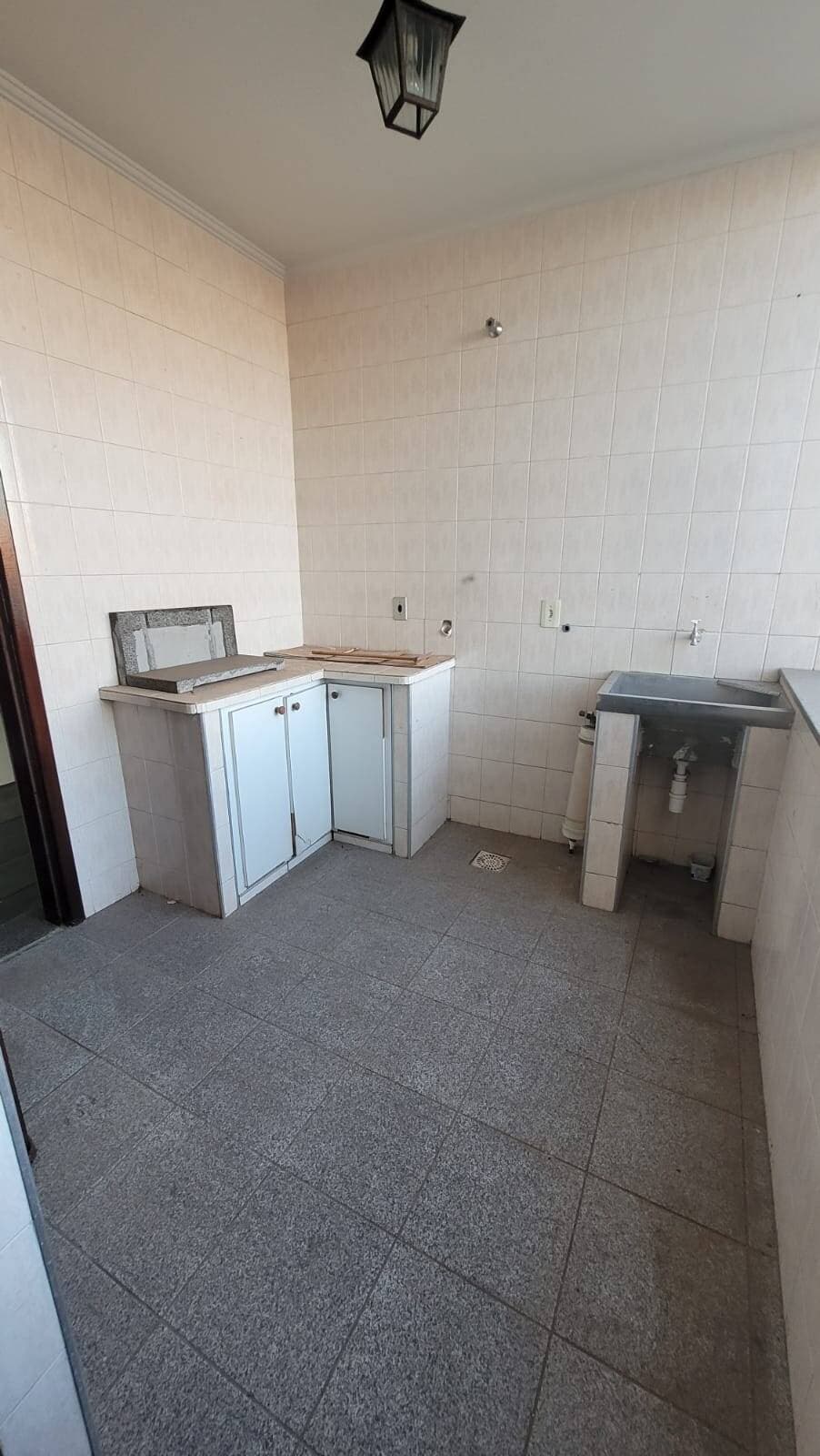 Apartamento à venda  com excelente localização no Centro de Pouso Alegre 10