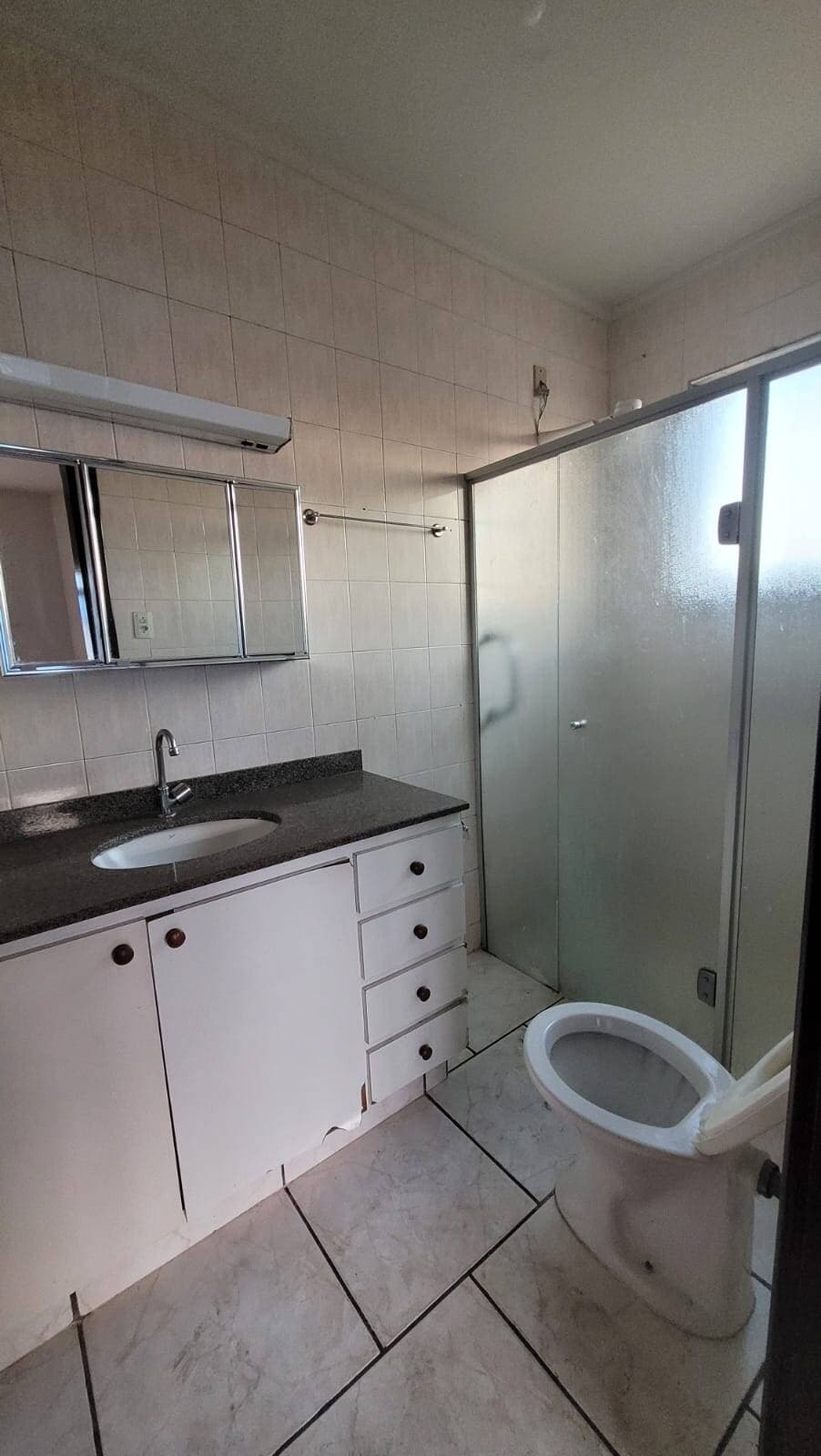 Apartamento à venda  com excelente localização no Centro de Pouso Alegre 3