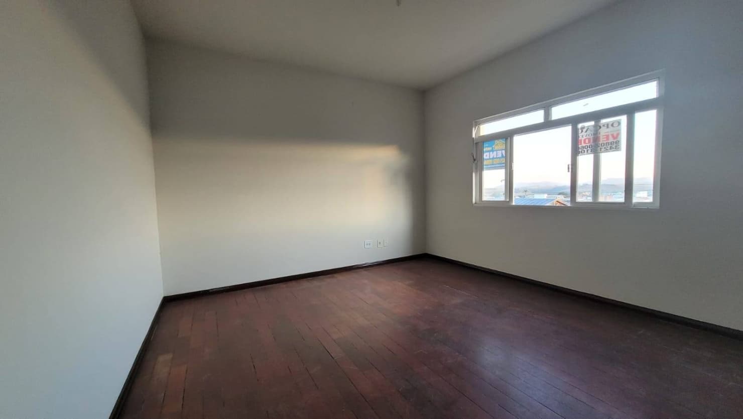 Apartamento à venda  com excelente localização no Centro de Pouso Alegre 5