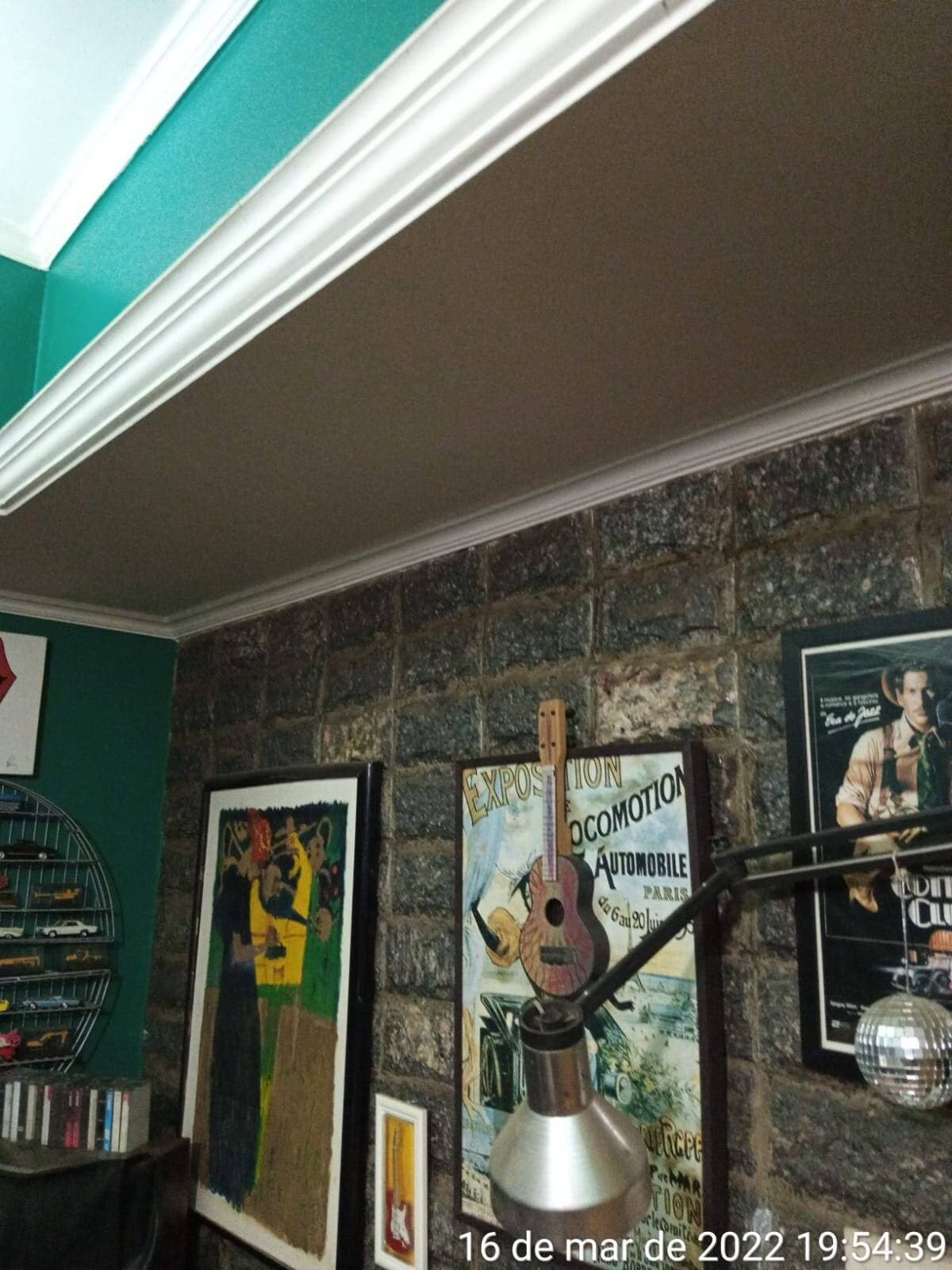 Apartamento de padrão médio-alto à venda no Centro de Pouso Alegre 3