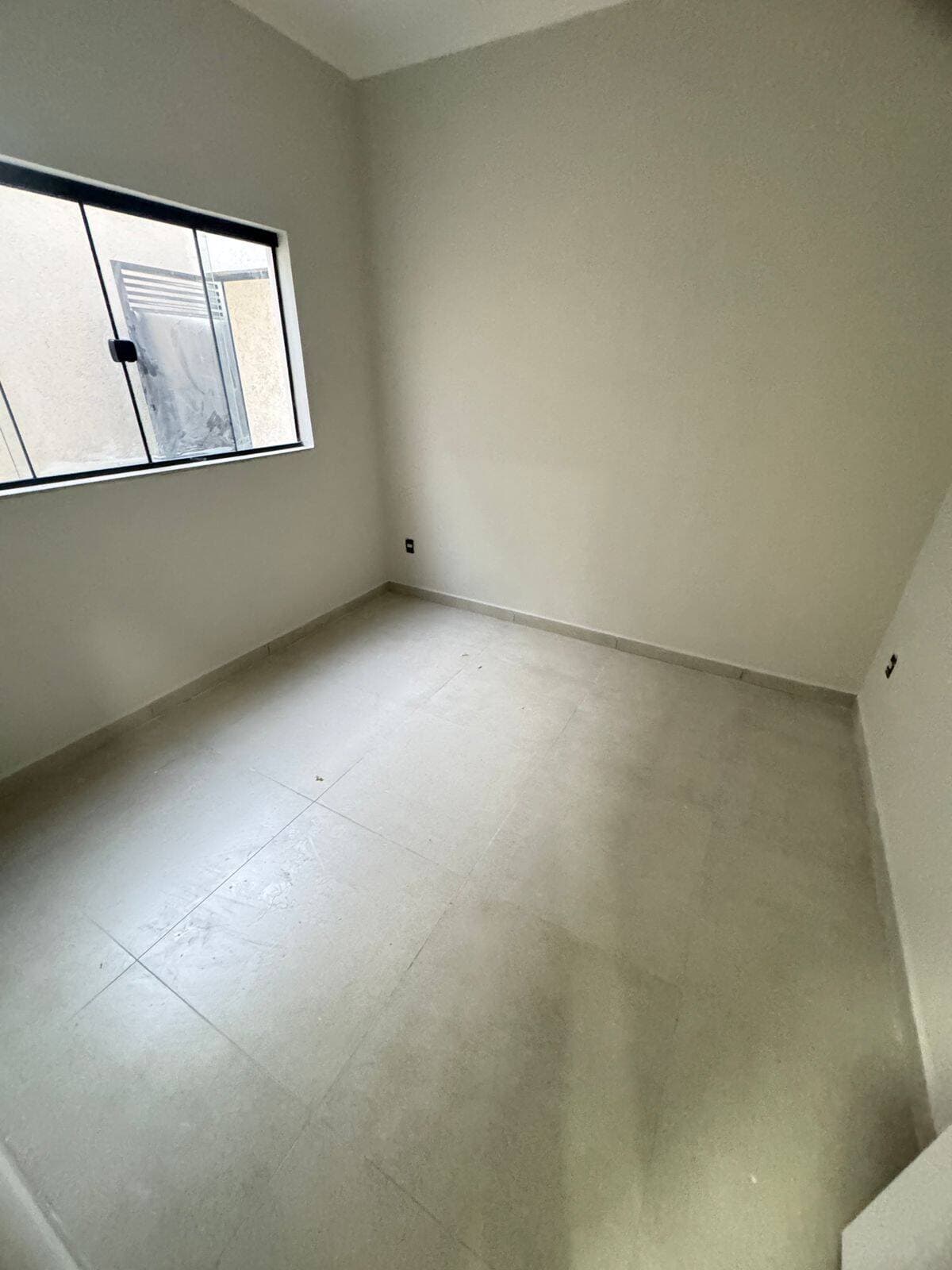 CASA ESPAÇOSA NO PARQUE REAL: Suíte, Área Gourmet e 4 Vagas de Garagem 7