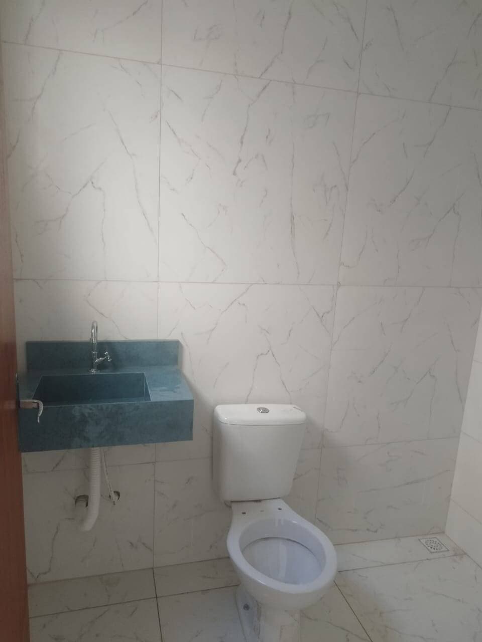 CASA COM SUÍTE NO PARQUE REAL: 3 Quartos e Negociação Flexível (Aceita Carro/Terreno) 3