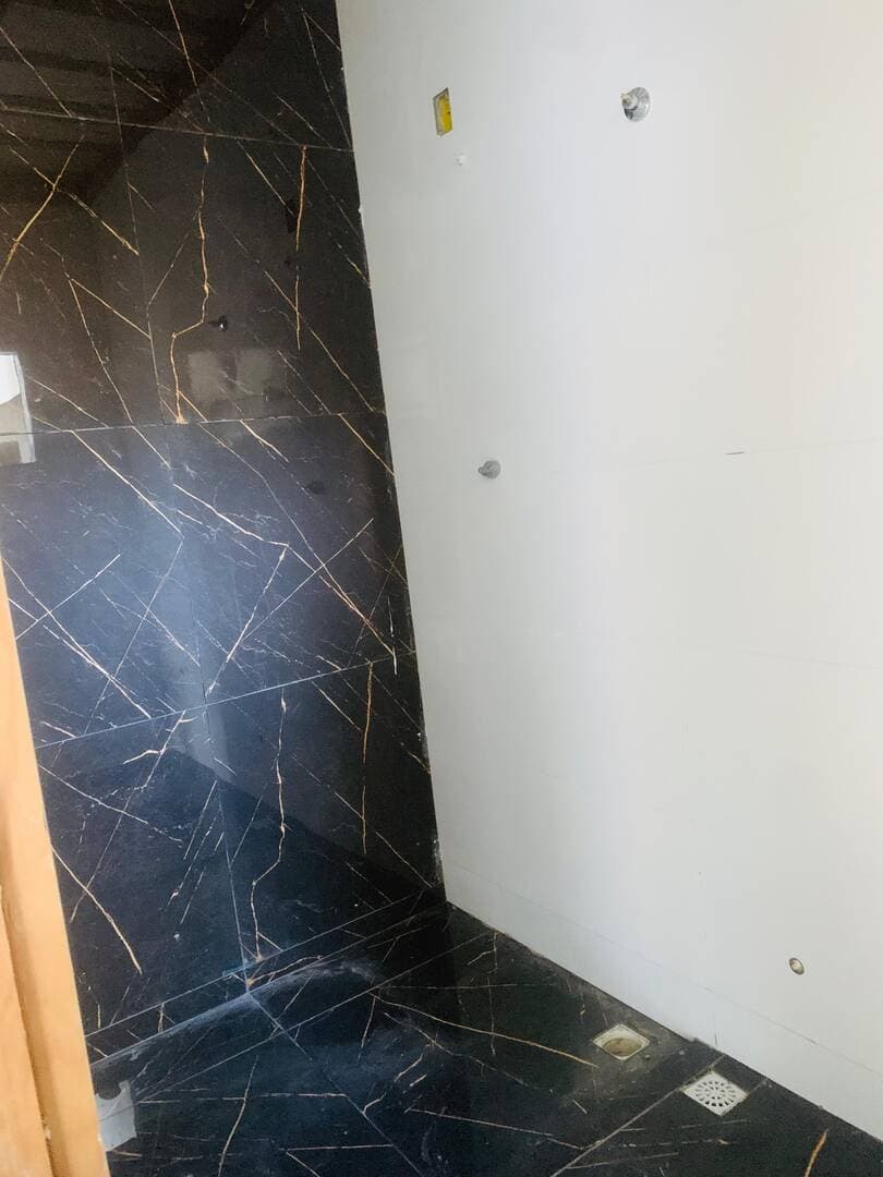 DUAS CASAS MODERNAS NO PARQUE REAL: Pé-Direito Alto, Suíte, Quintal e Financiamento 6