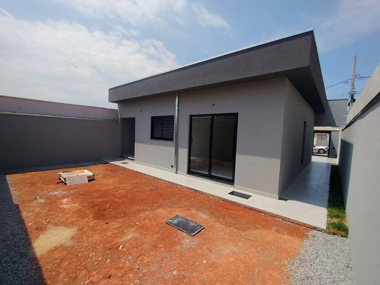 CASA NA PLANTA C/ CLOSET NO PARQUE REAL: Lote de 200m² e Previsão de Entrega Set/2025 6