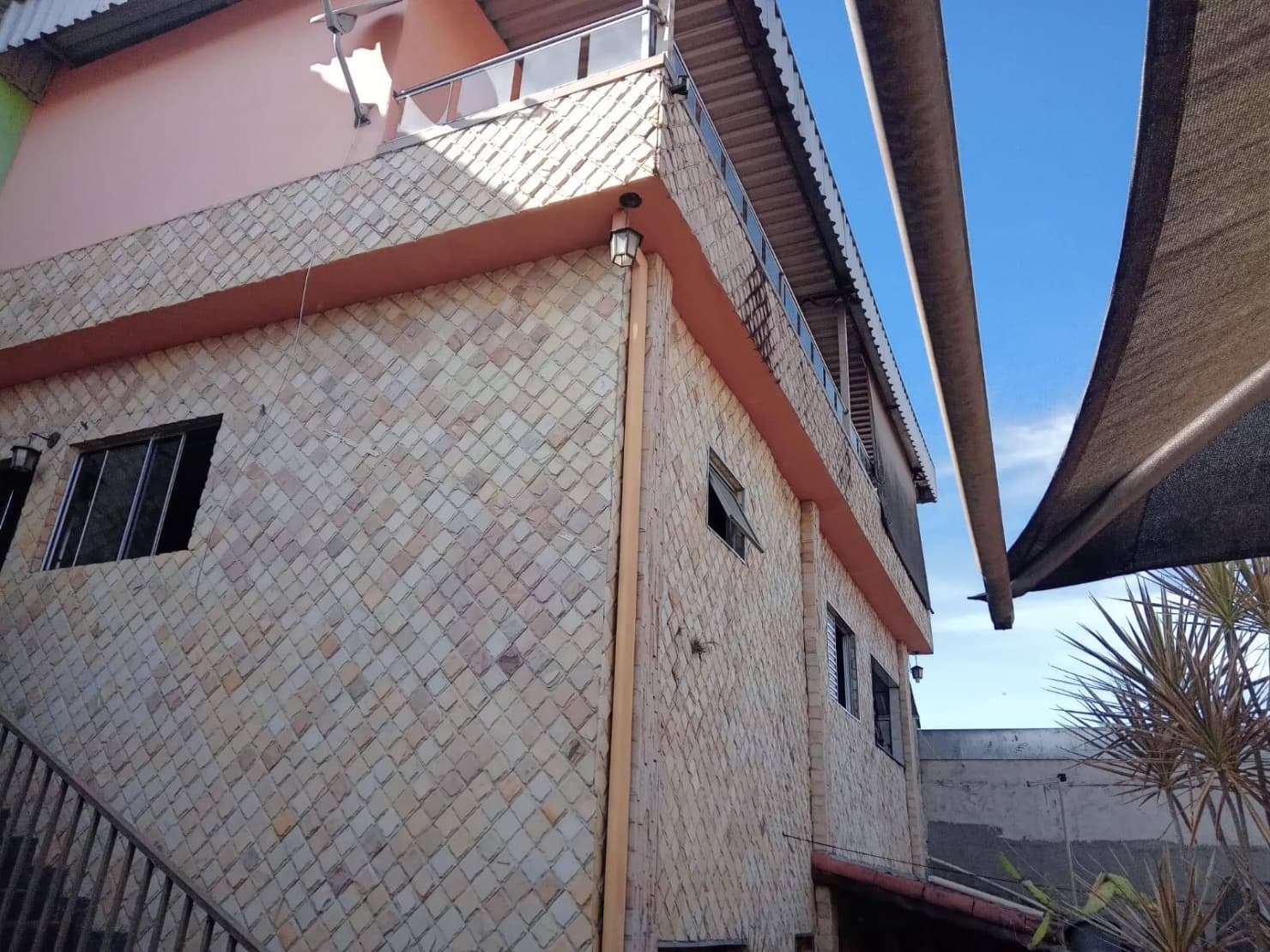 CASA ESPAÇOSA NO PÃO DE AÇÚCAR: 5 Quartos, 3 Banheiros e 5 Vagas Cobertas (197m²) 7