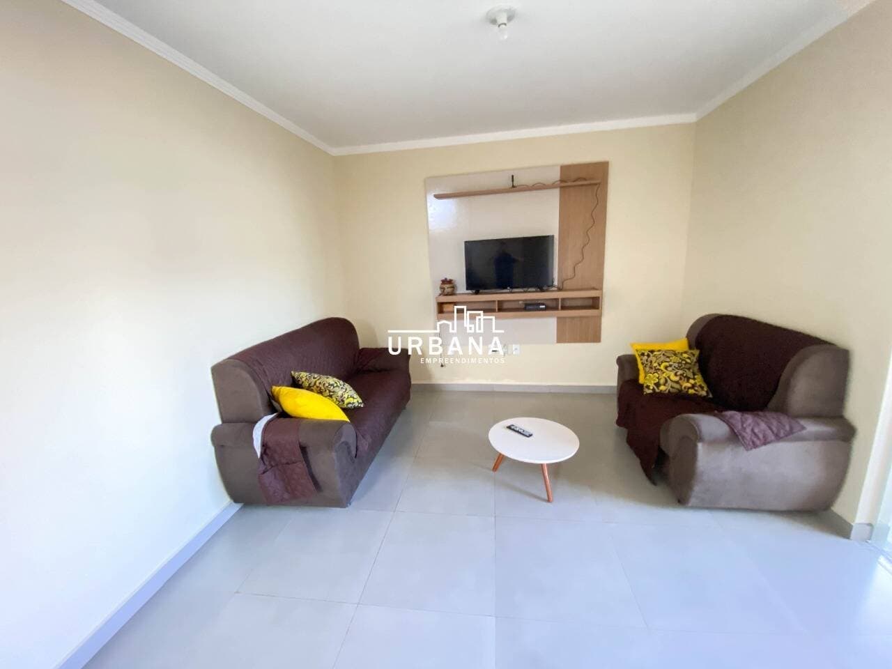 CASA DE LOTE INTEIRO (240m²) NO PÃO DE AÇÚCAR: 3 Quartos, Suíte com Closet e 2 Vagas Cobertas 3