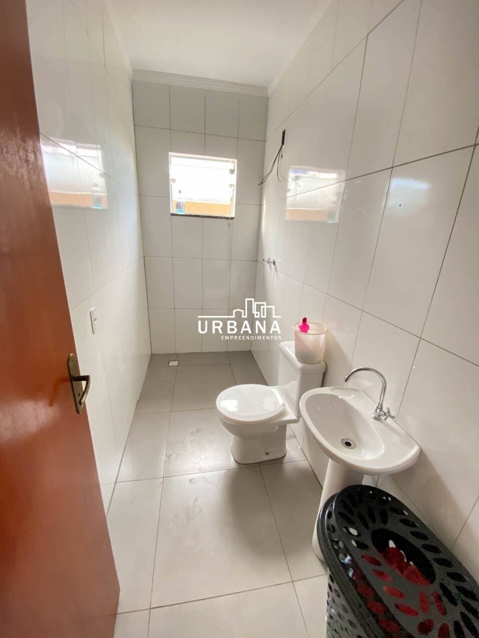 CASA DE LOTE INTEIRO (240m²) NO PÃO DE AÇÚCAR: 3 Quartos, Suíte com Closet e 2 Vagas Cobertas 6