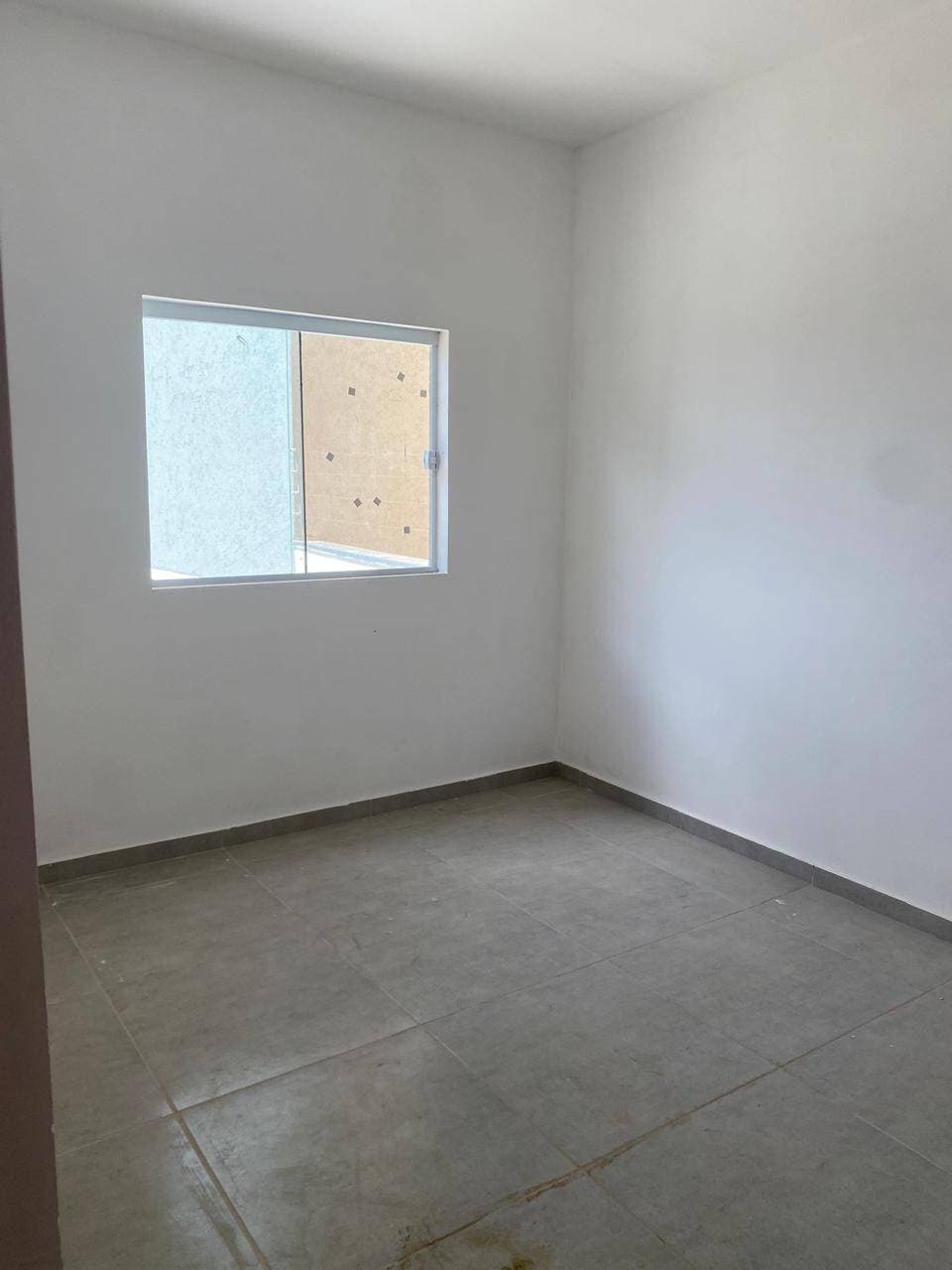 APARTAMENTO MODERNO NO COLINA VERDE: 2 Dormitórios, Sala Integrada e Varanda Ventilada 4