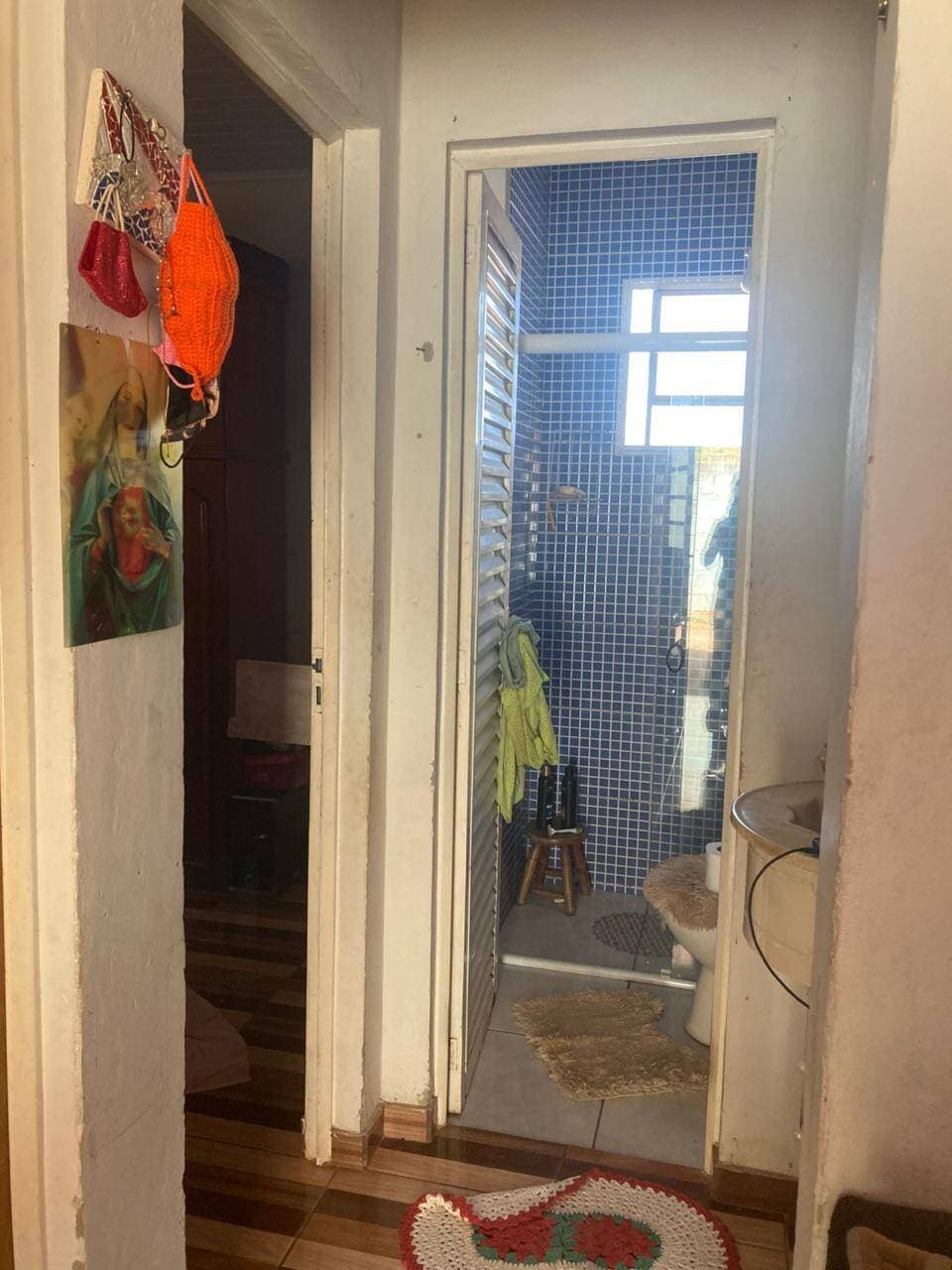 CASA NO COLINA VERDE: 300m² de Terreno, Estrutura para Lava Jato e Aceita Carro! 5