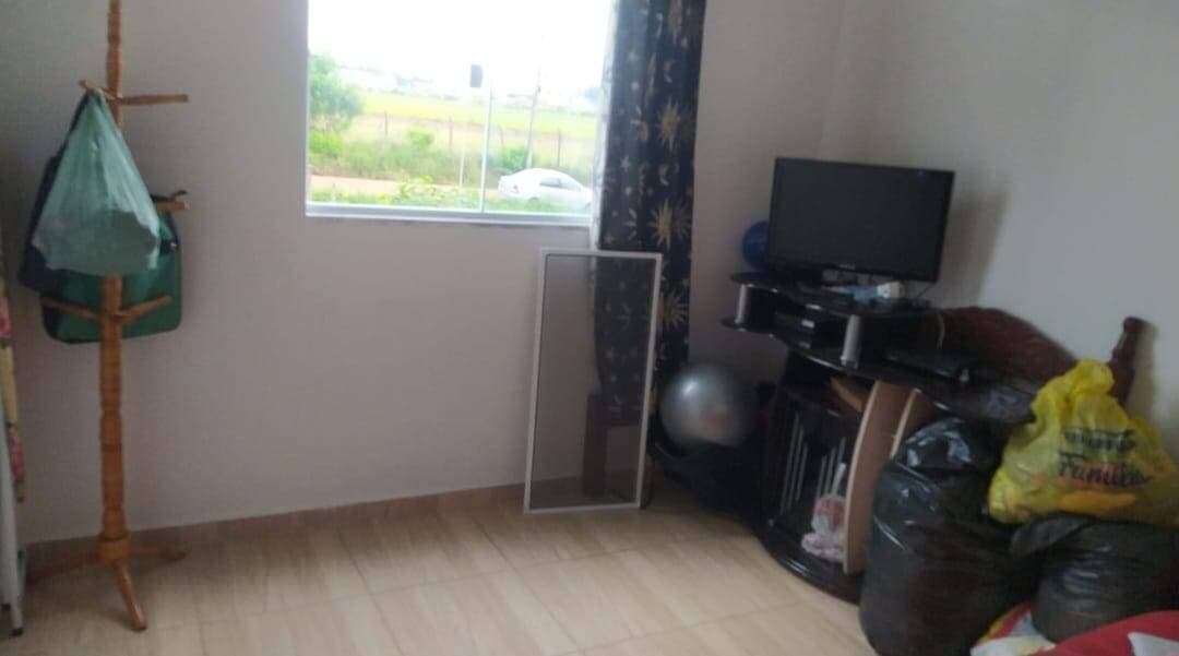 APARTAMENTO SEMI-NOVO NO COLINA VERDE: 2 Quartos (58m²) e Vaga Coberta 6