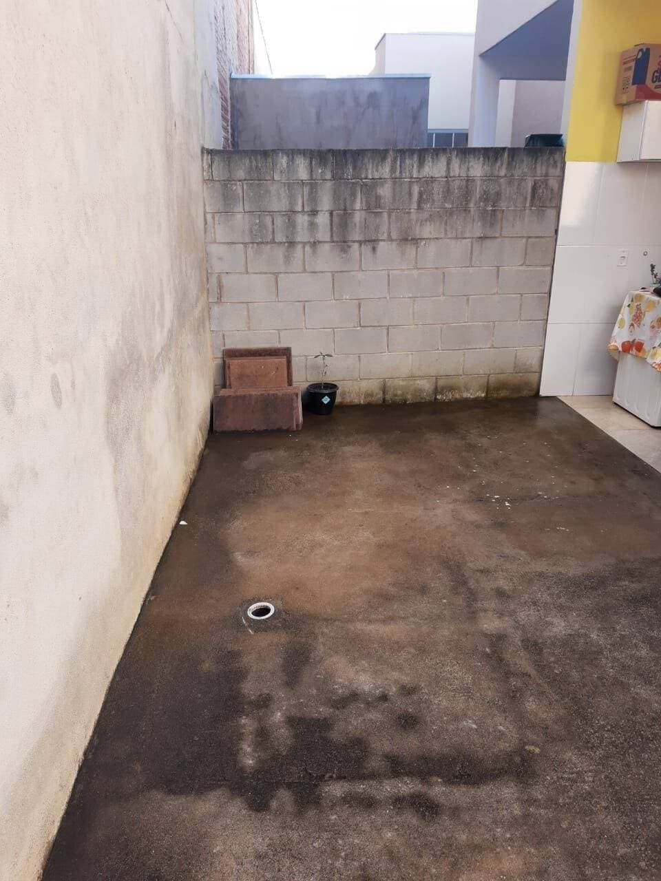 APARTAMENTO EXCLUSIVO NO COLINA VERDE: 2 Quartos, Cozinha Americana e QUINTAL Privativo! 3