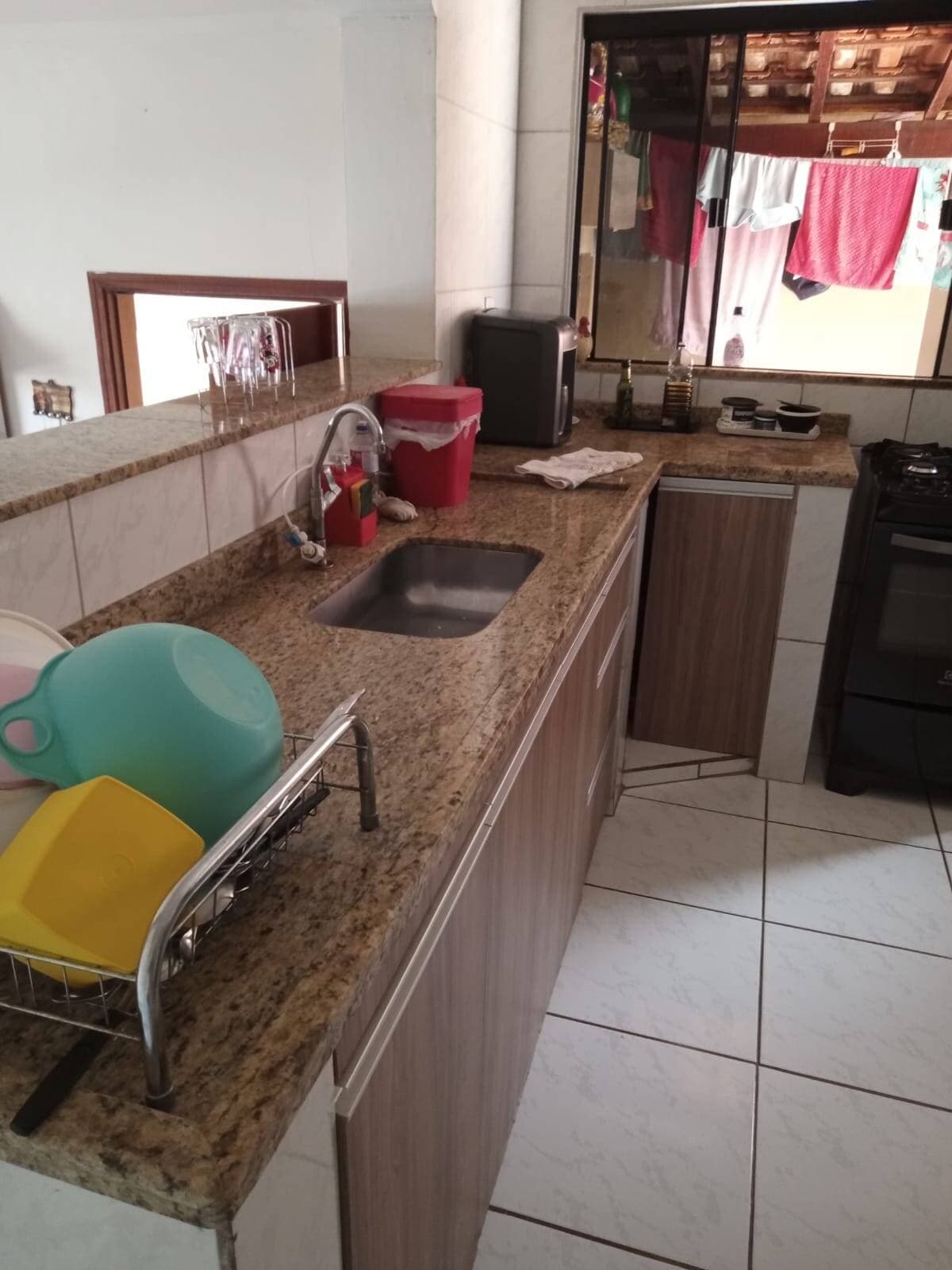 CASA FUNCIONAL NO COLINA VERDE: 2 Quartos (74m²) em Lote de 130m² 3