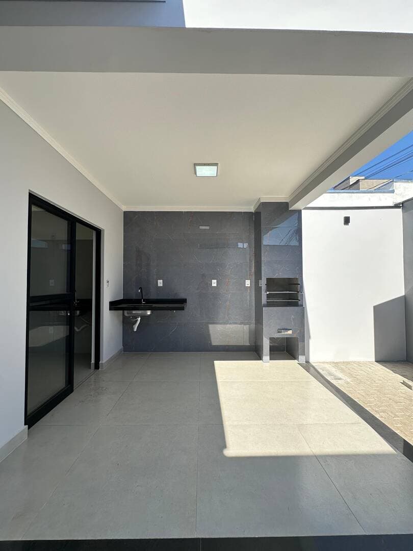 LANÇAMENTO NO CIDADE VERGANI: Casa Moderna 3 Quartos (Suíte c/ Closet) e Área Gourmet 3