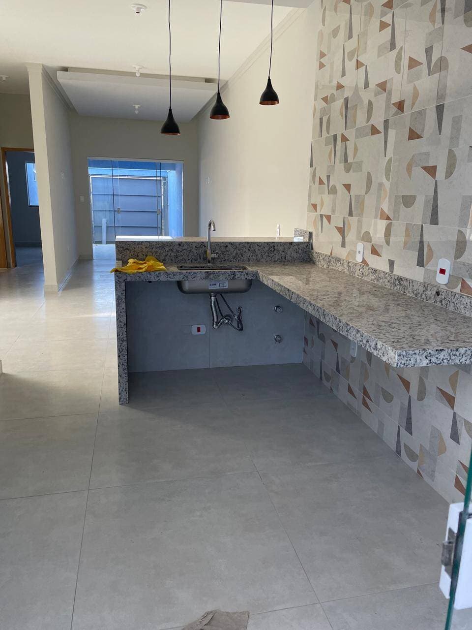 OPORTUNIDADE C/ LOCALIZAÇÃO ESTRATÉGICA: Casa 3 Quartos (Suíte) no Cidade Vergani, Próximo ao Hospital Novo 6