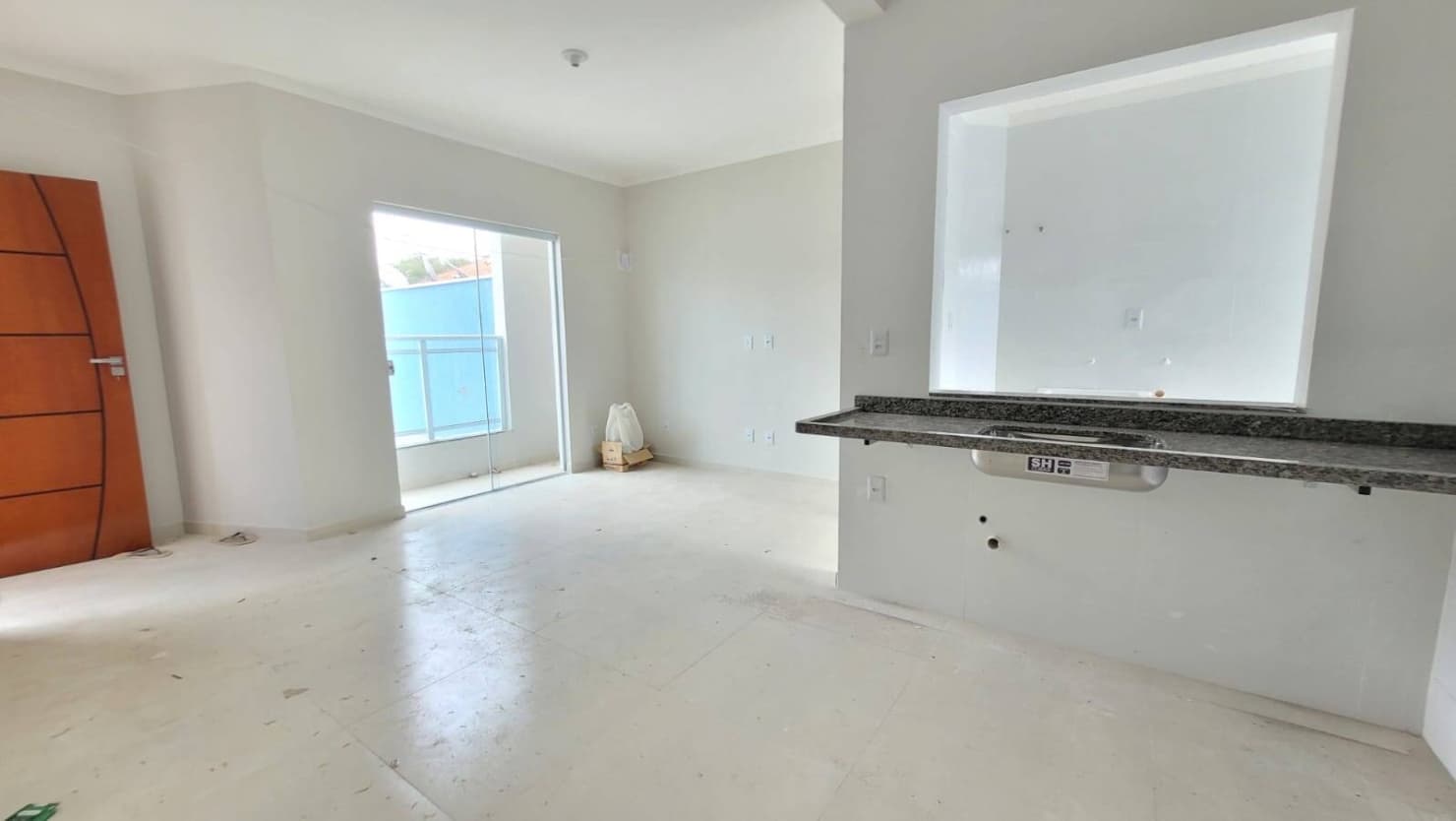 APARTAMENTO COMPLETO NO VERGANI: 2 Quartos, Varanda e Cozinha Funcional 10