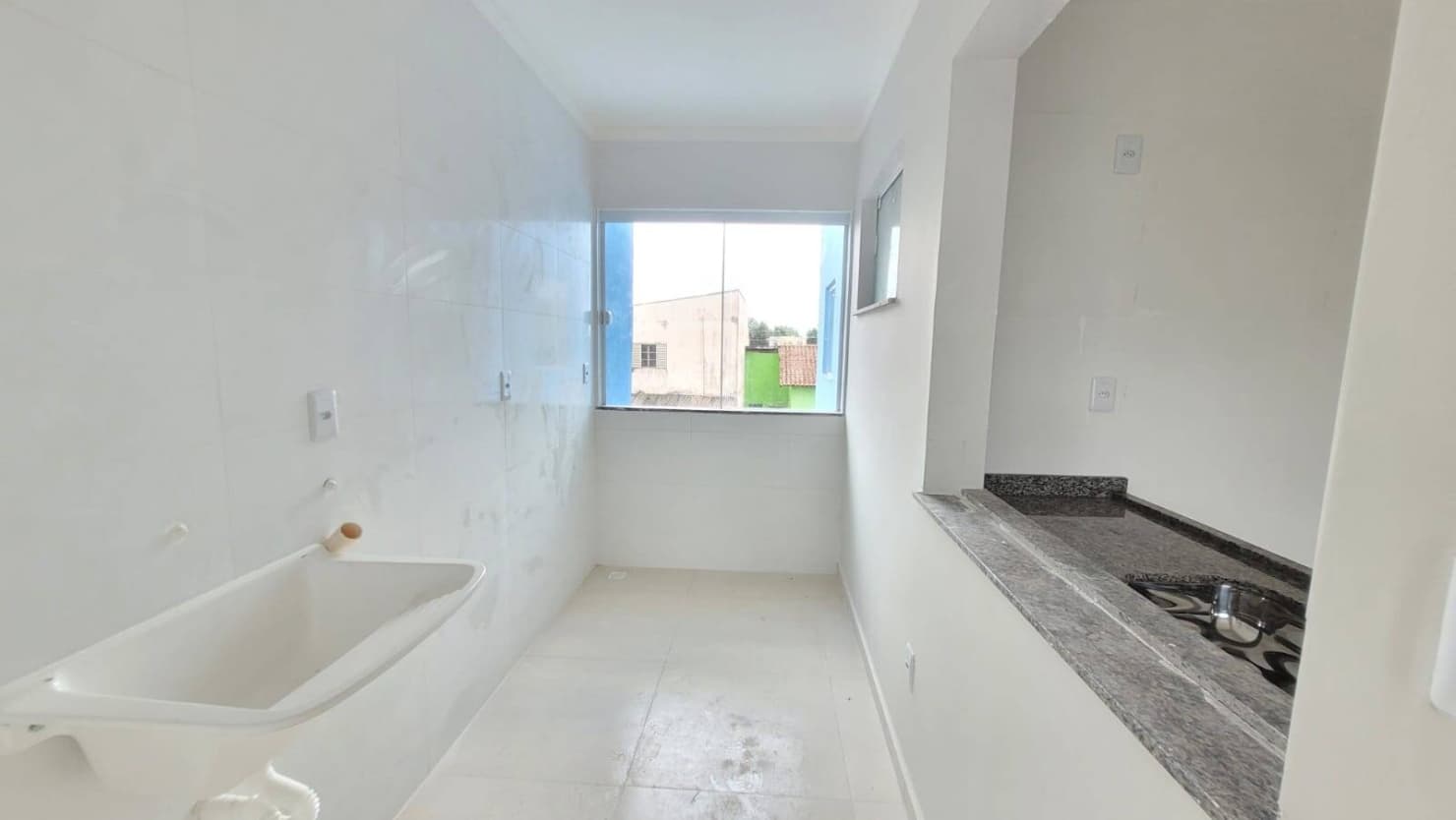 APARTAMENTO COMPLETO NO VERGANI: 2 Quartos, Varanda e Cozinha Funcional 5