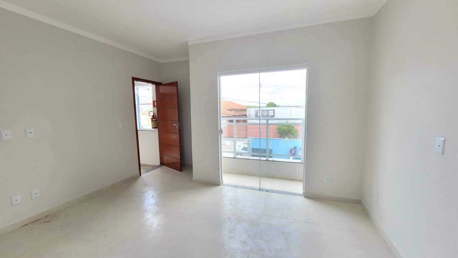 APARTAMENTO COMPLETO NO VERGANI: 2 Quartos, Varanda e Cozinha Funcional 7