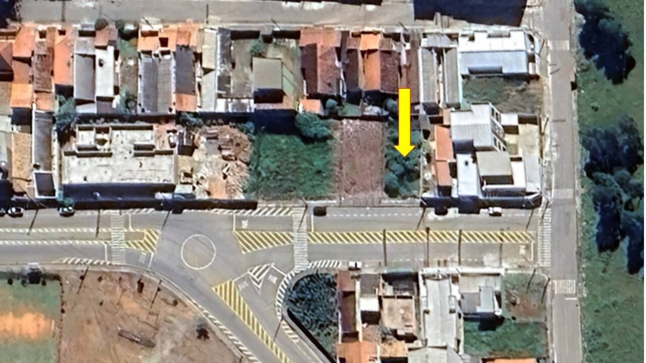 TERRENO RESIDENCIAL DE 300m² NO CIDADE VERGANI: Espaço Ideal para Construir com Qualidade 2