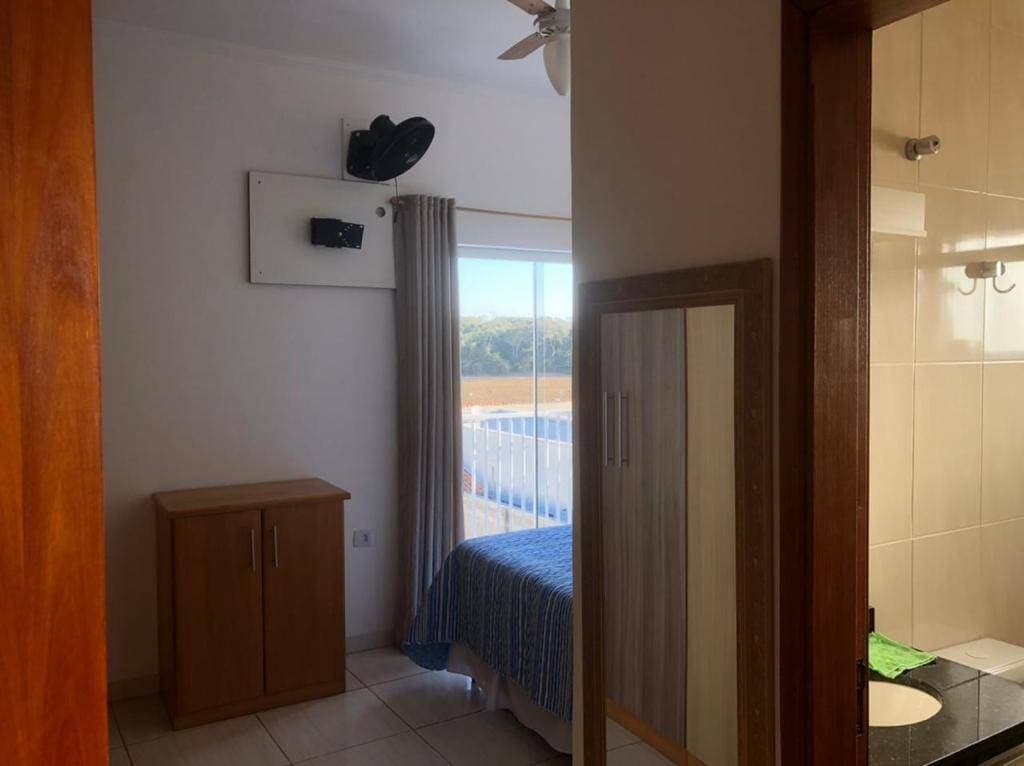 CASA MOBILIADA E COMPLETA NO VERGANI: 2 Quartos (Suíte), Churrasqueira e Conceito Aberto (118m²) 2