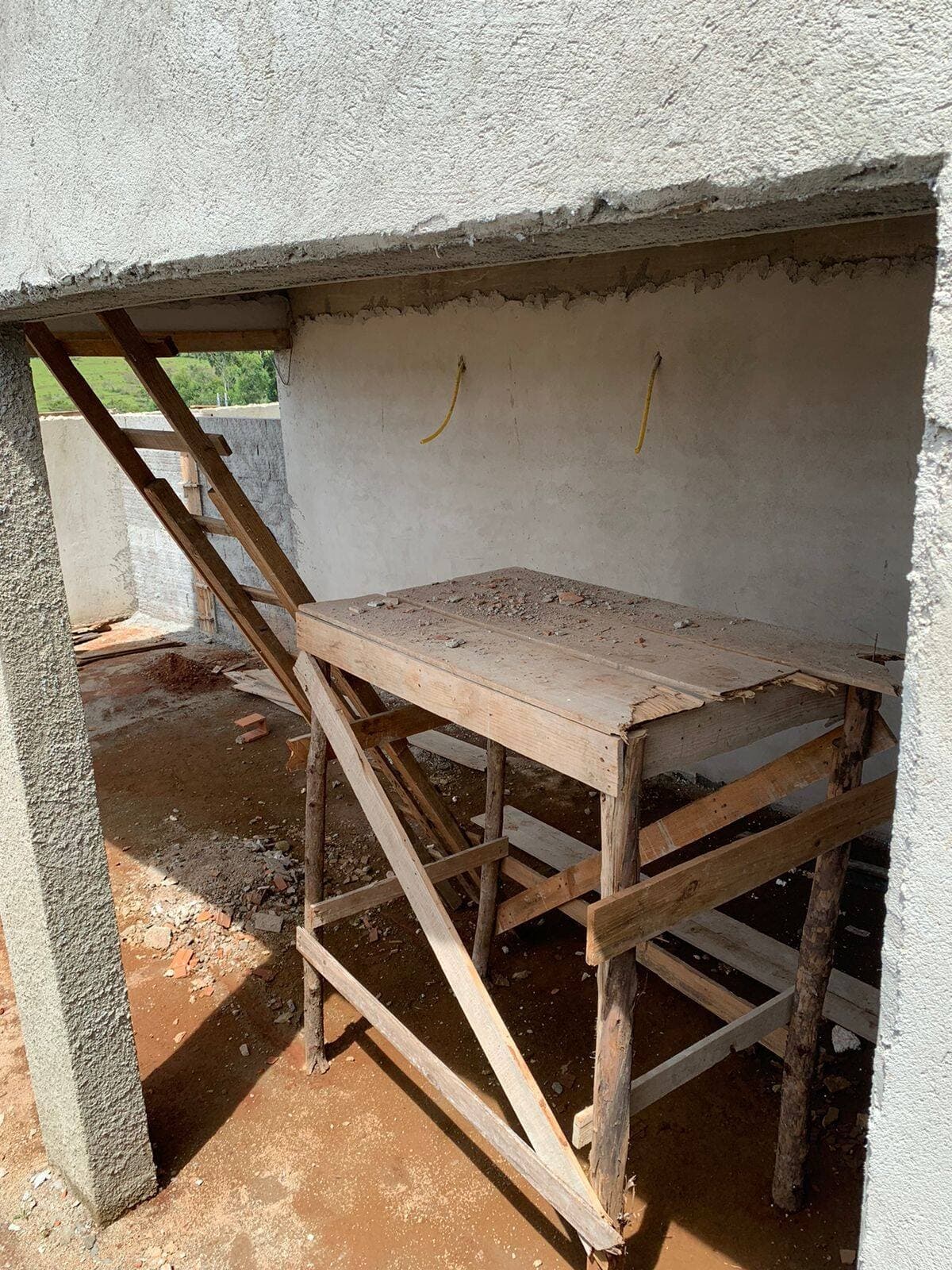 OPORTUNIDADE DUPLA: Duas Casas no Vergani para Investimento ou Moradia Familiar! 2