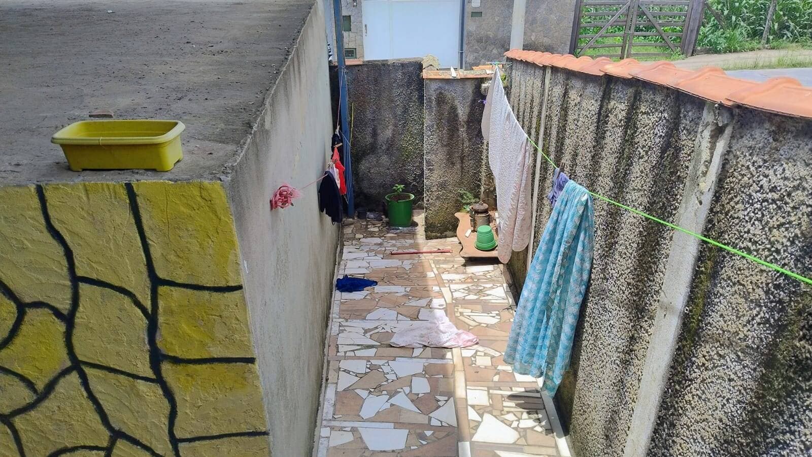 CASA FAMILIAR GRANDE C/ PONTO COMERCIAL NO FAISQUEIRA: 5 Quartos, Lote 250m² e Renda Extra! 7