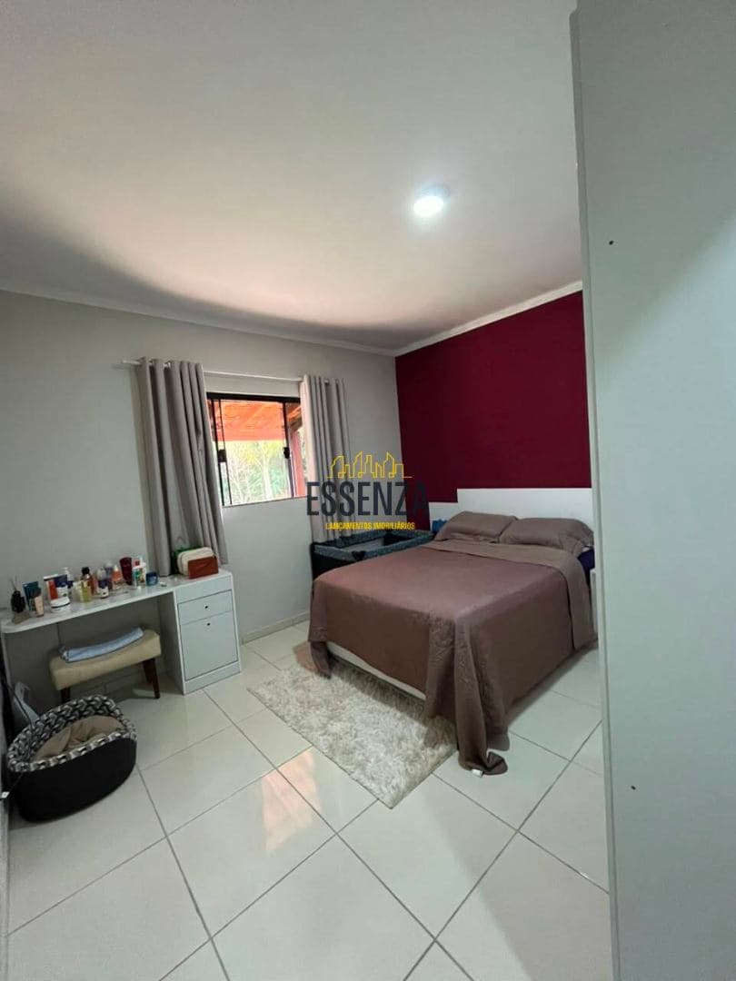 VENDE-SE CHÁCARA NO BAIRRO FARIAS miniatura 4