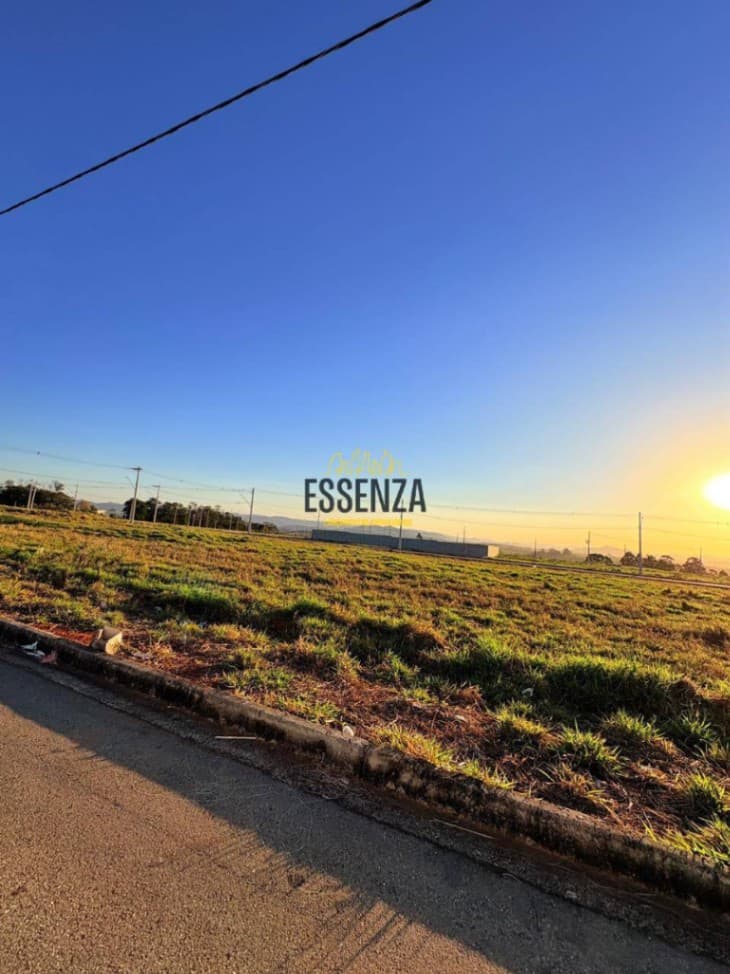 TERRENO À VENDA - COLINA DO REI