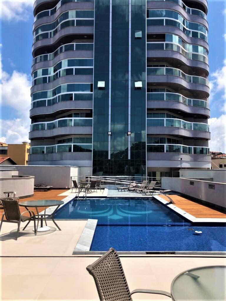 Apartamento de altíssimo padrão à venda no Centro de Pouso Alegre